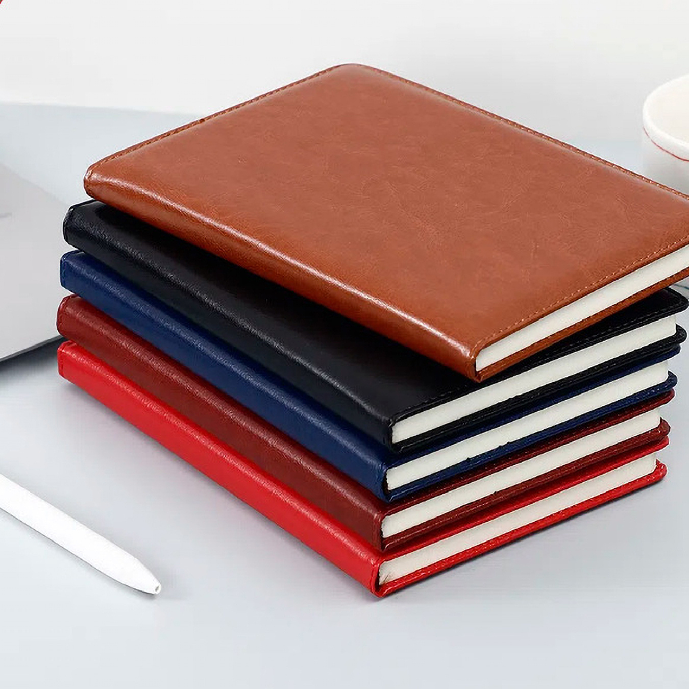 Watercolor Orange Butterfly Fa - Leatherwork Journal recension och pris